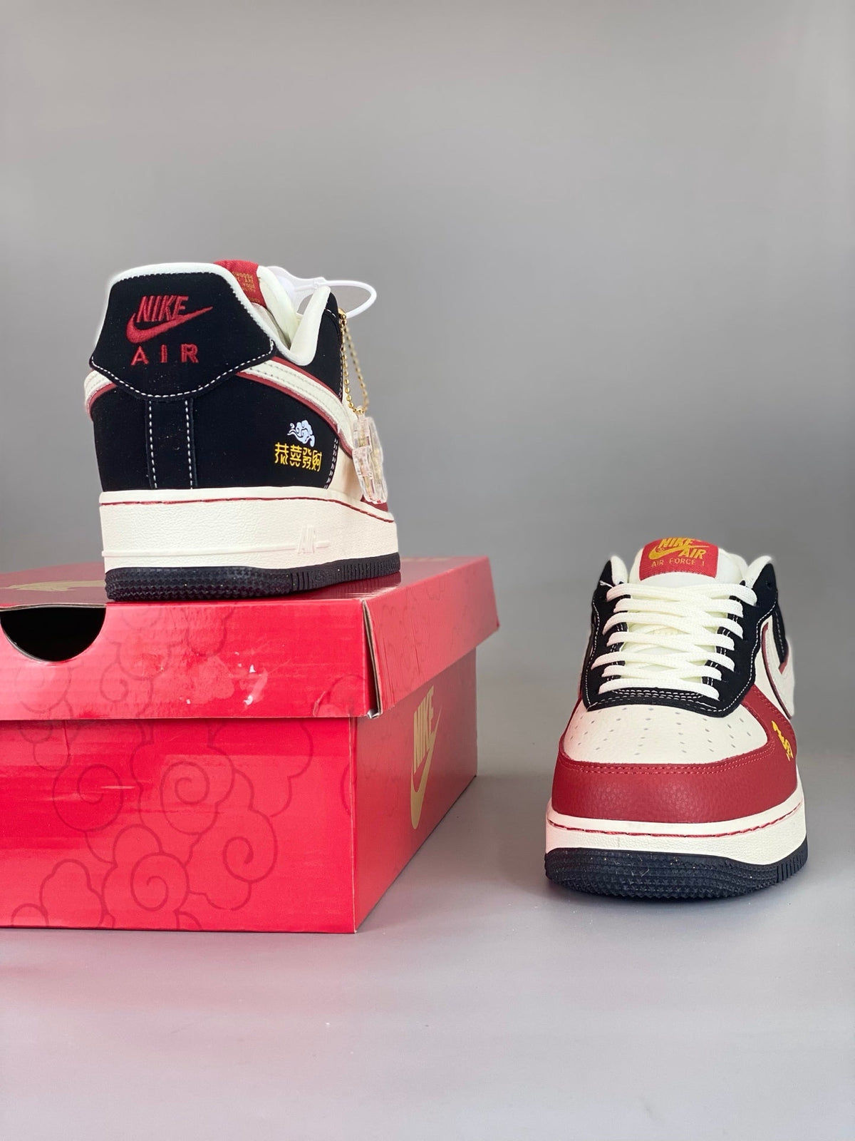 Nike Air Force 1 '07 Low DF0188-129 - Angle View 5