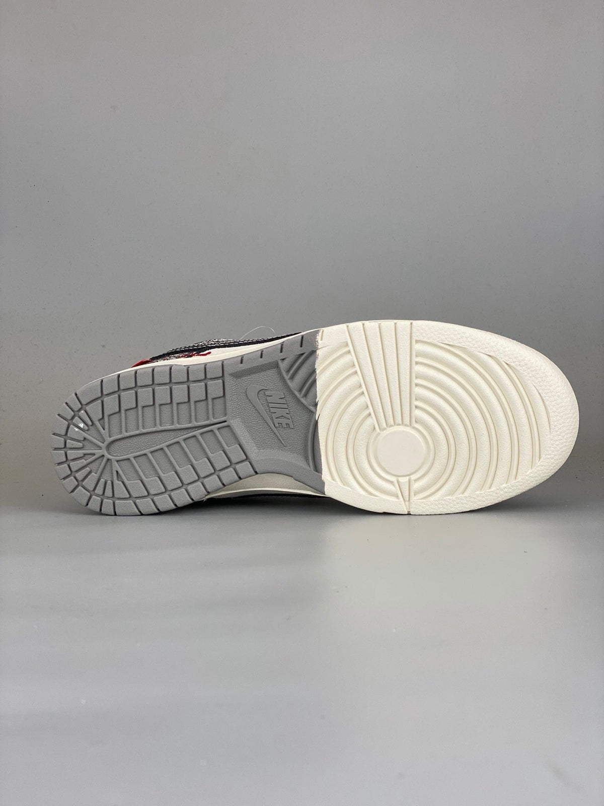Nike SB Dunk Low YX5066-272 - View 9