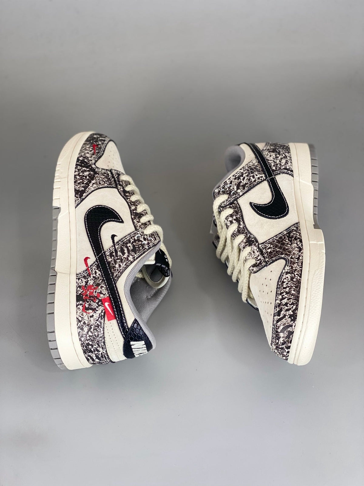Nike SB Dunk Low YX5066-272 - View 4