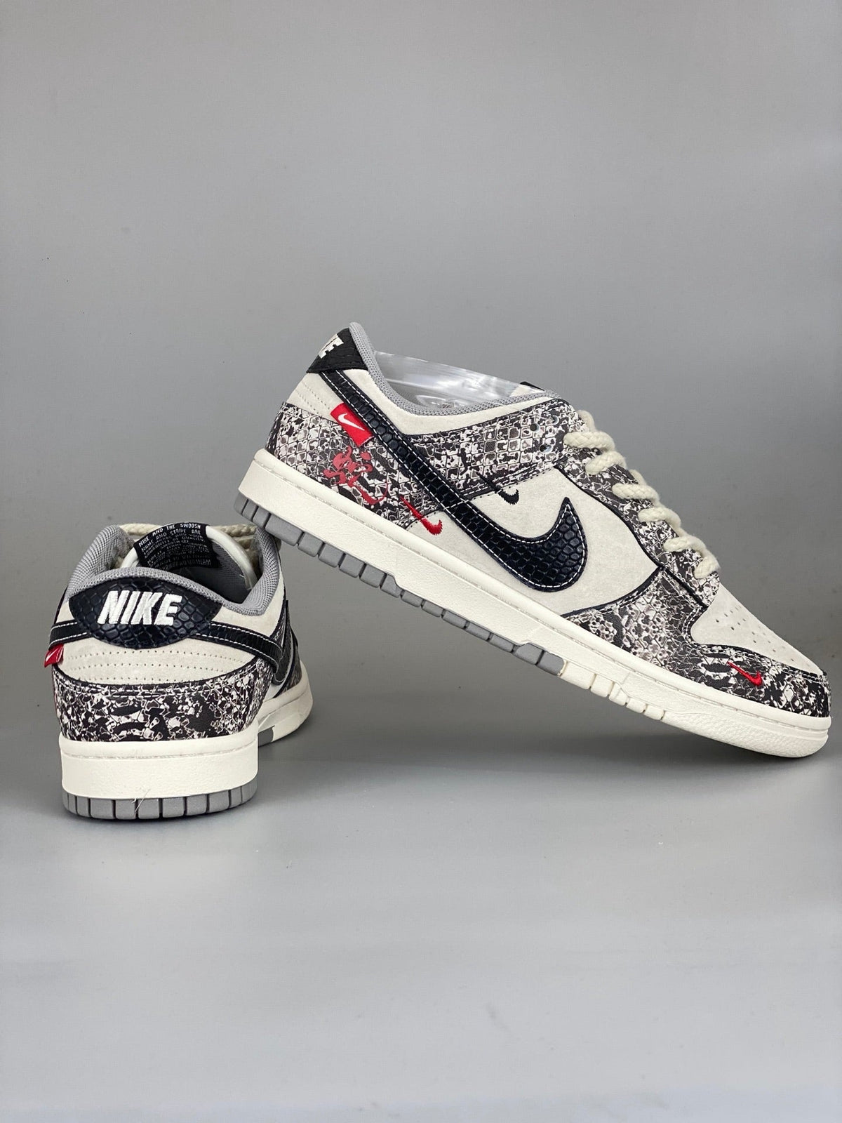 Nike SB Dunk Low YX5066-272 - View 3