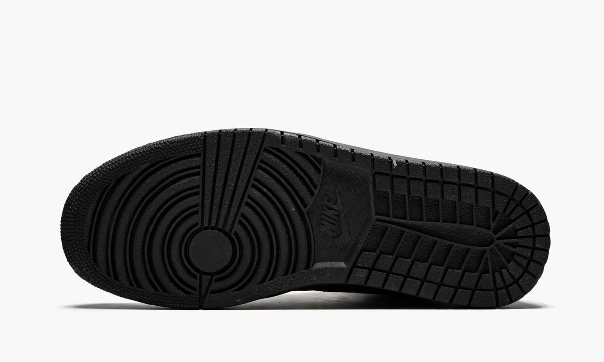 Jordan 1 Retro Hi Premier - Angle View 6