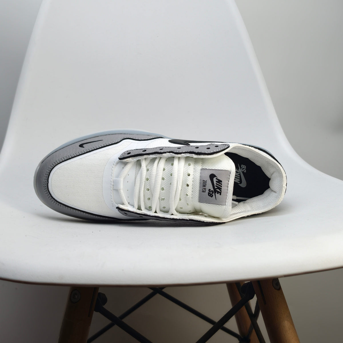 Nike SB PS8 Flyknit White FV3493-004 - View 6
