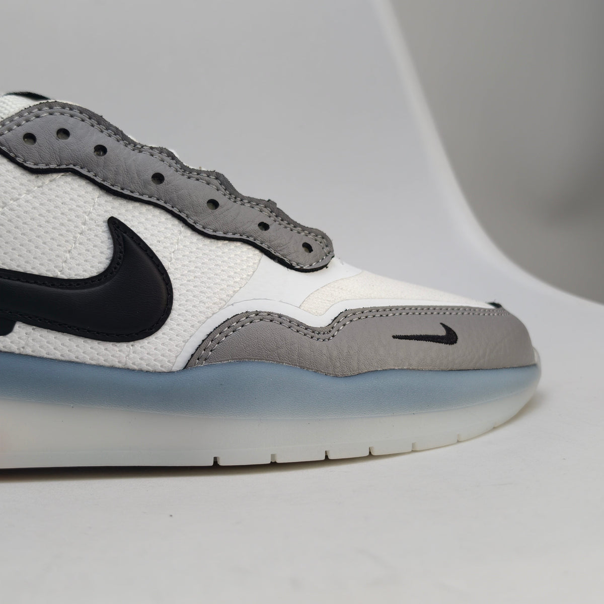 Nike SB PS8 Flyknit White FV3493-004 - View 9