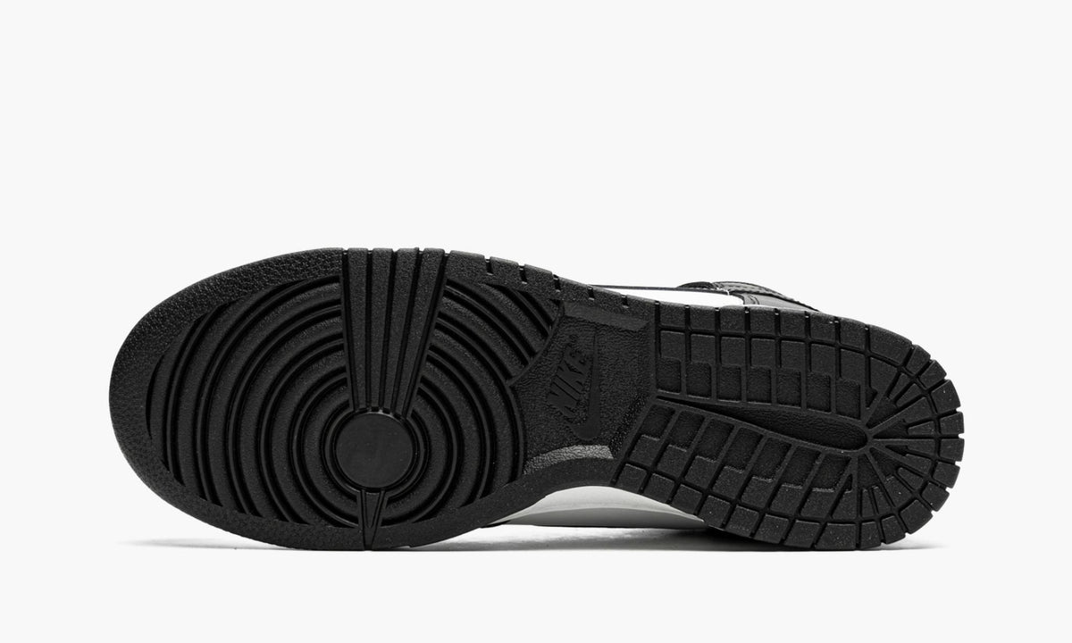 Nike Dunk HI Retro "Black / White" - View 6