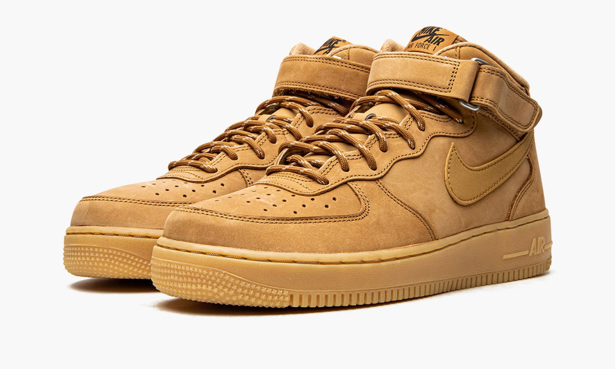 Nike Air Force 1 Mid '07 'Flax - Angle View 3