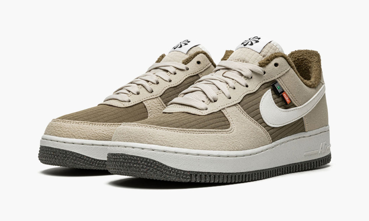 Air Force 1 '07 LV8 NN "Toasty Rattan" - Angle View 3