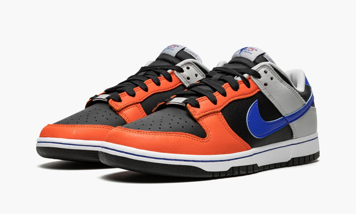 Dunk Low Retro EMB "NBA - New York Knicks" - View 3