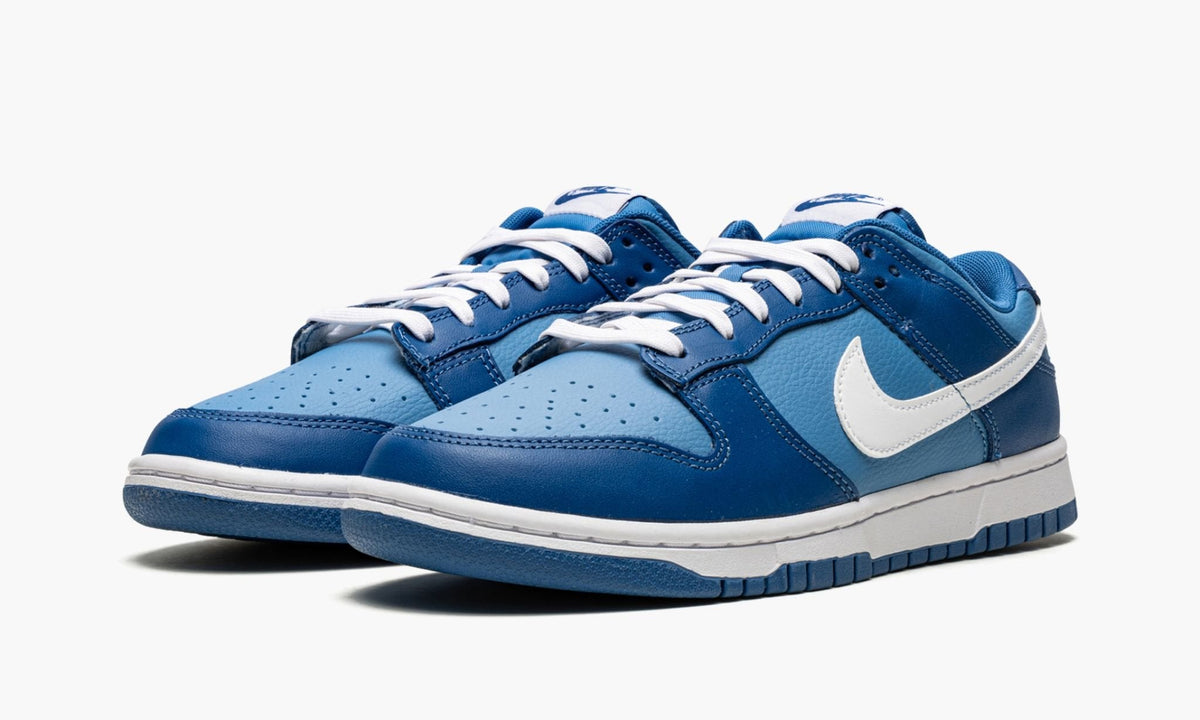 Dunk Low Retro - View 3