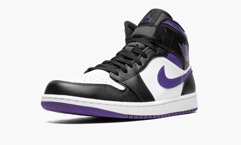 Air Jordan 1 Mid - Angle View 5