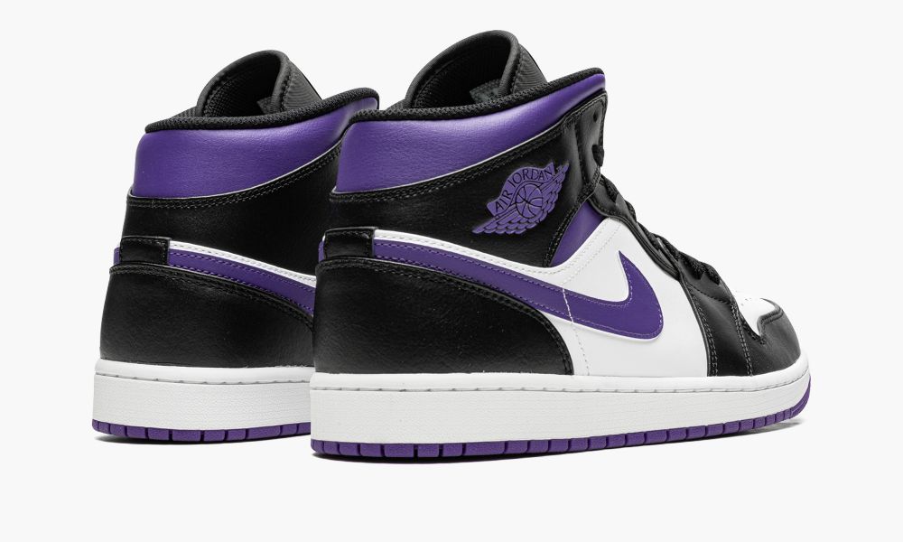 Air Jordan 1 Mid - Angle View 4