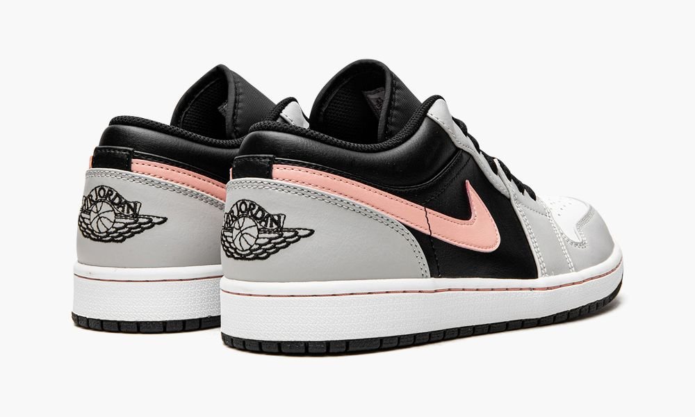 Air Jordan 1 Low - Angle View 4