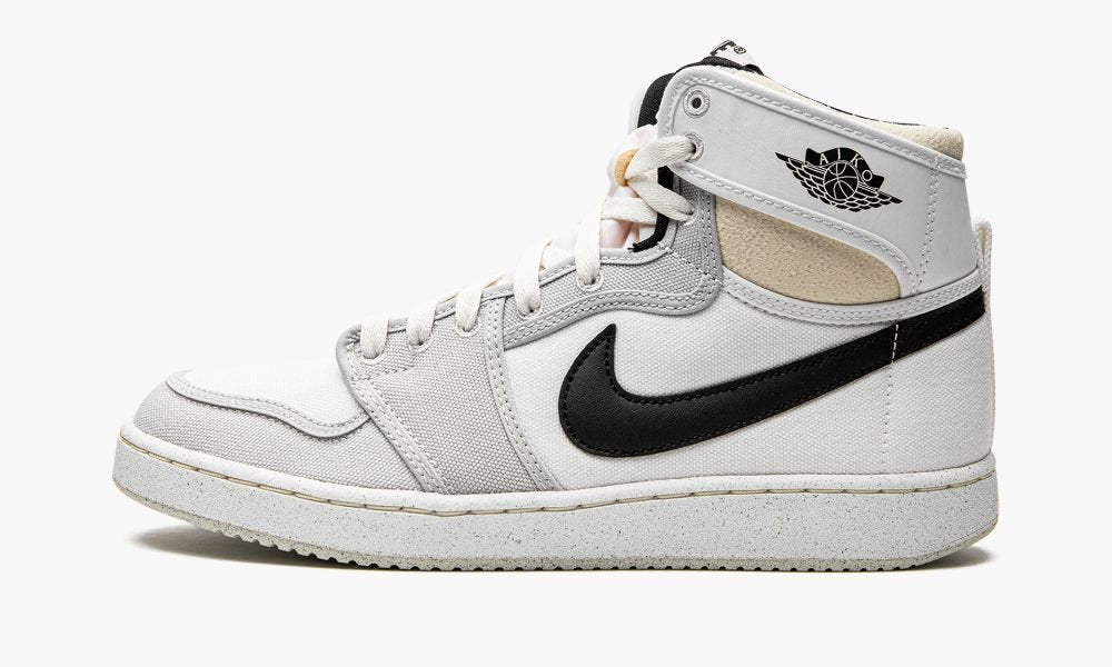 Air Jordan 1 KO "Greyscale" - Angle View 2