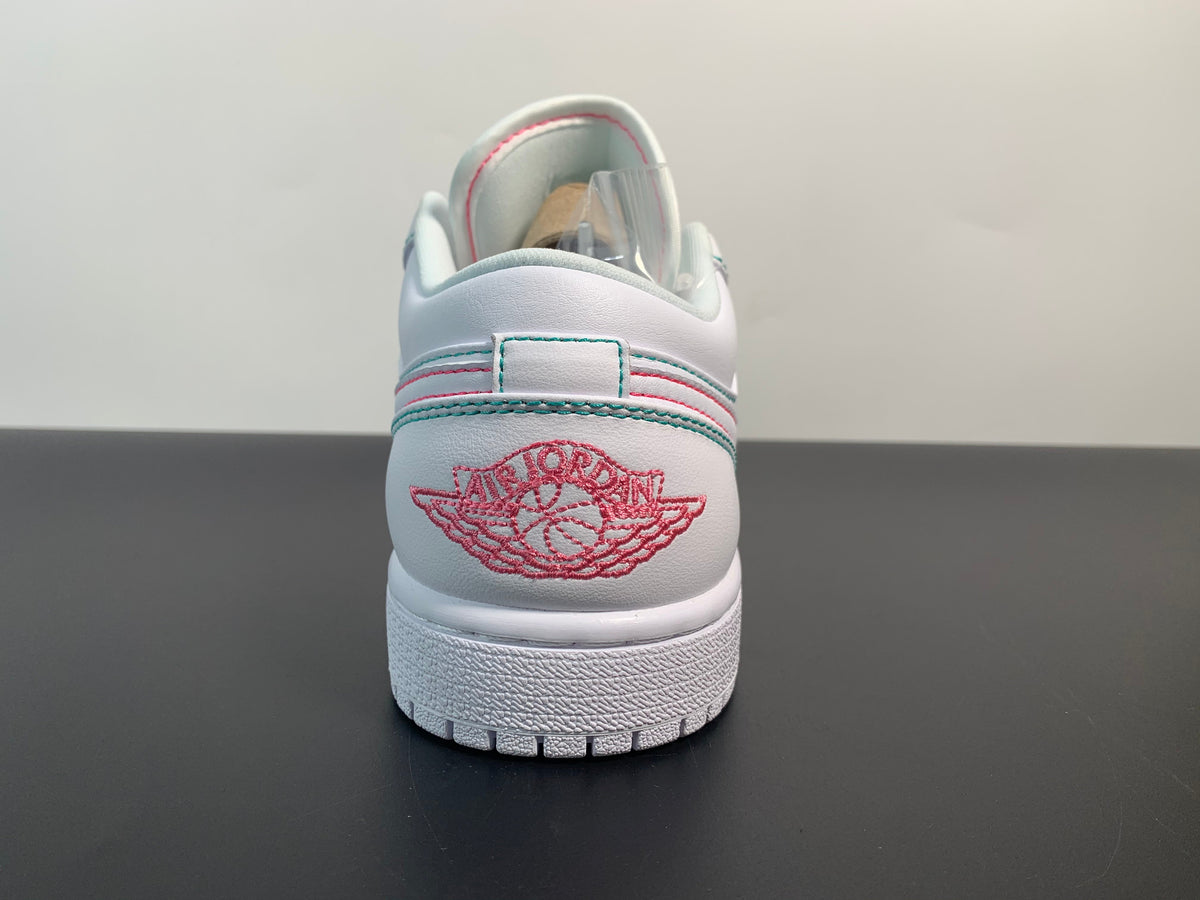 Air Jordan 1 Low Shadow - Angle View 4