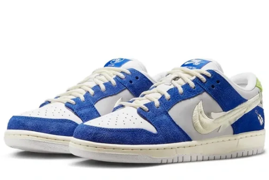 Fly Streetwear x Nike SB Dunk Pro Low Gardenia  DQ5130-400 - View 2