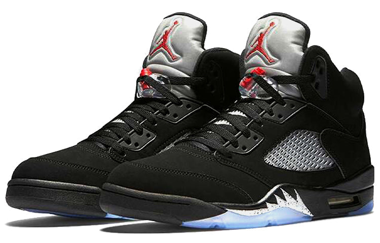 Air Jordan 5 Retro Black Metallic Silver 845035-003 - Angle View 2