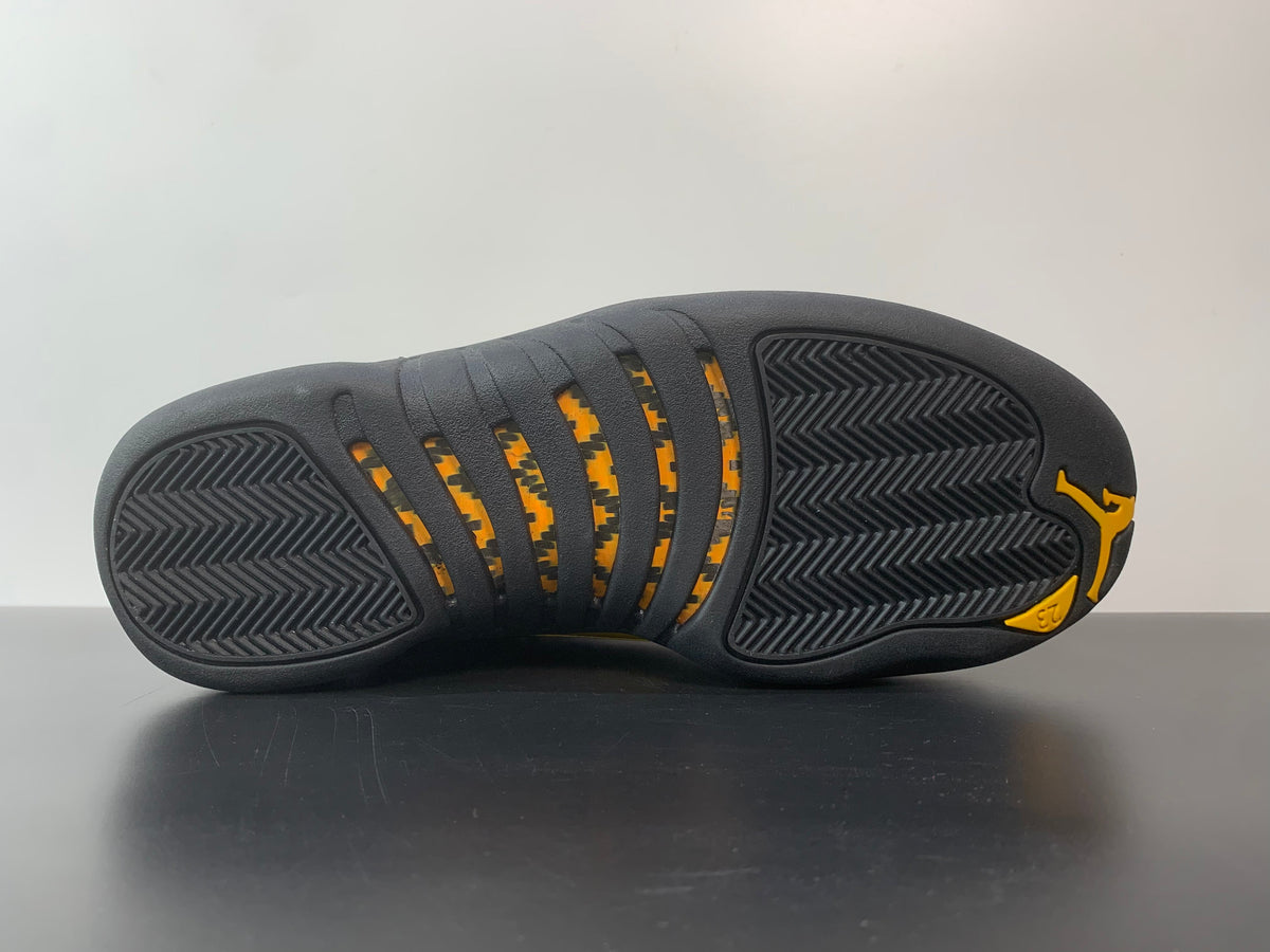 Air Jordan 12 Retro 'Black Taxi' - Angle View 7