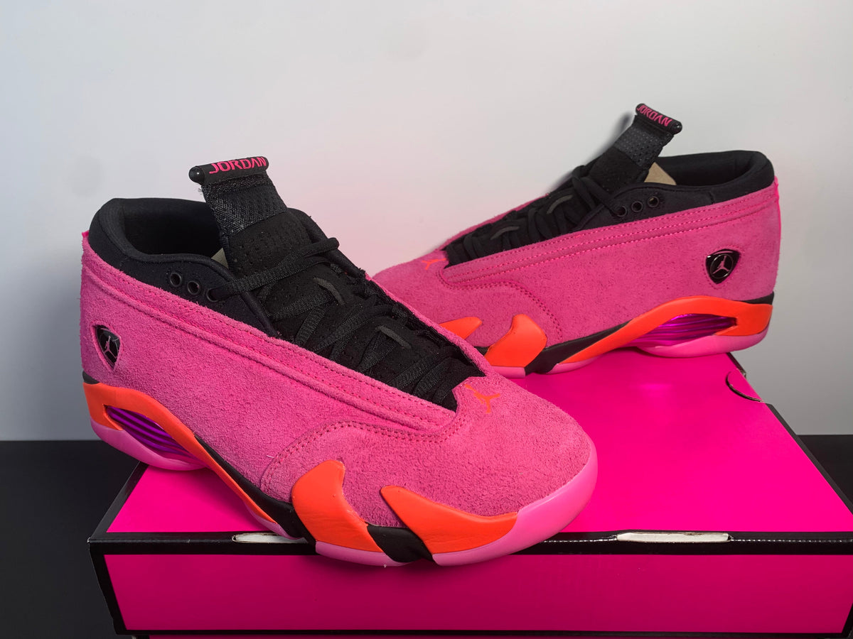 Air Jordan 14 Wmns DH4121-600 - Angle View 3