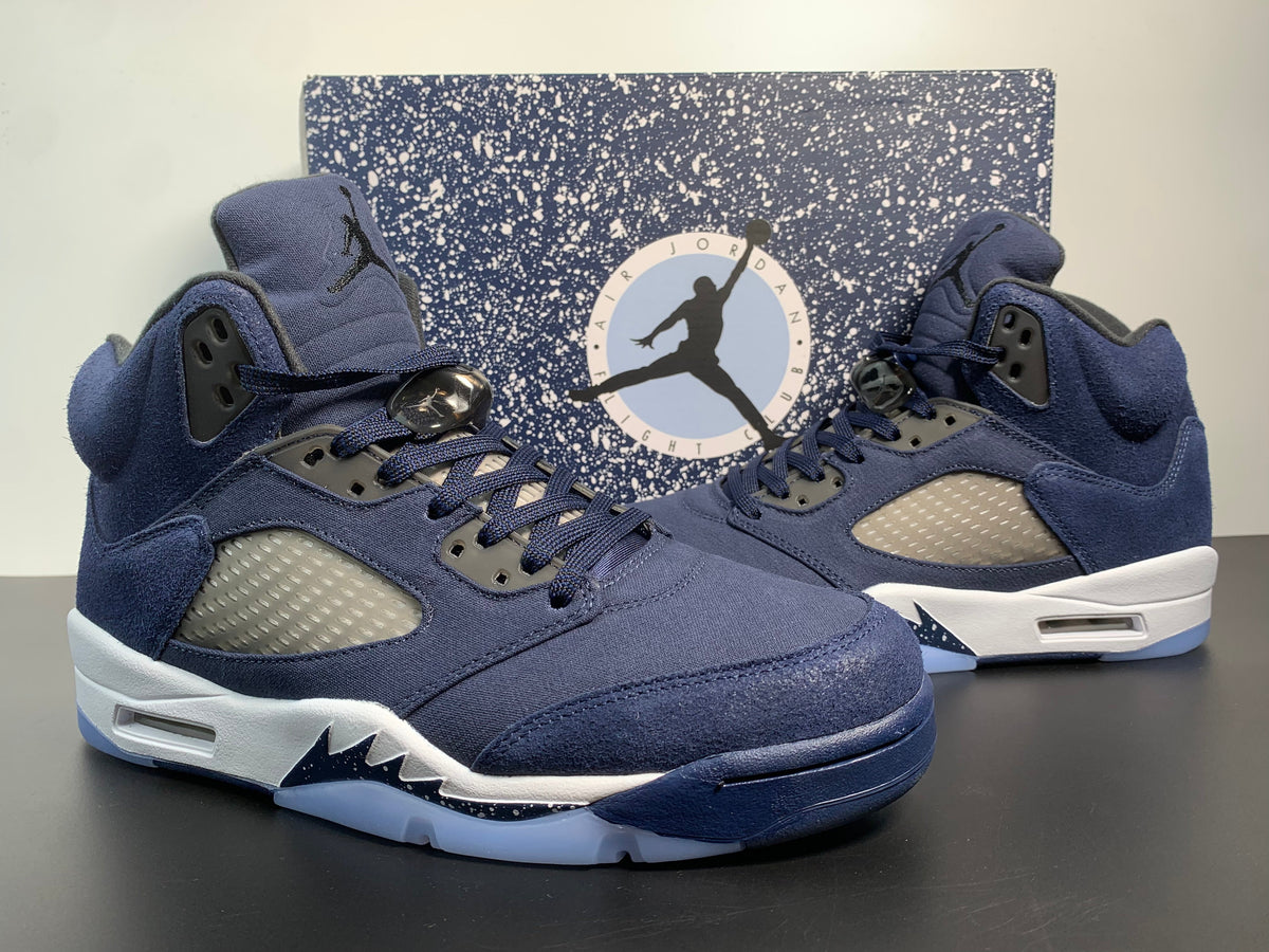 Air Jordan 5 “Midnight Navy”FD6812-400 - Angle View 3