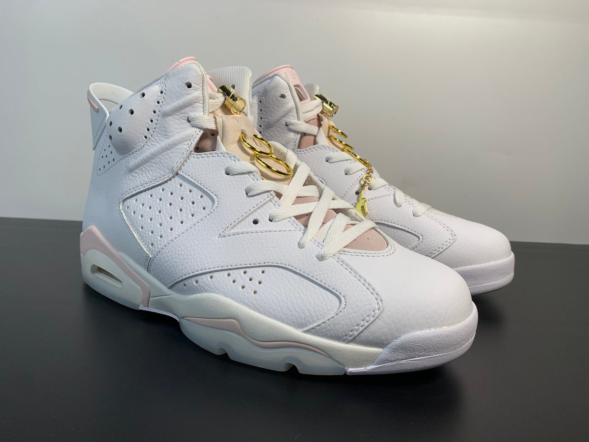 Air Jordan 6 WMNS “Gold Hoops”DH9696-100 - Angle View 3
