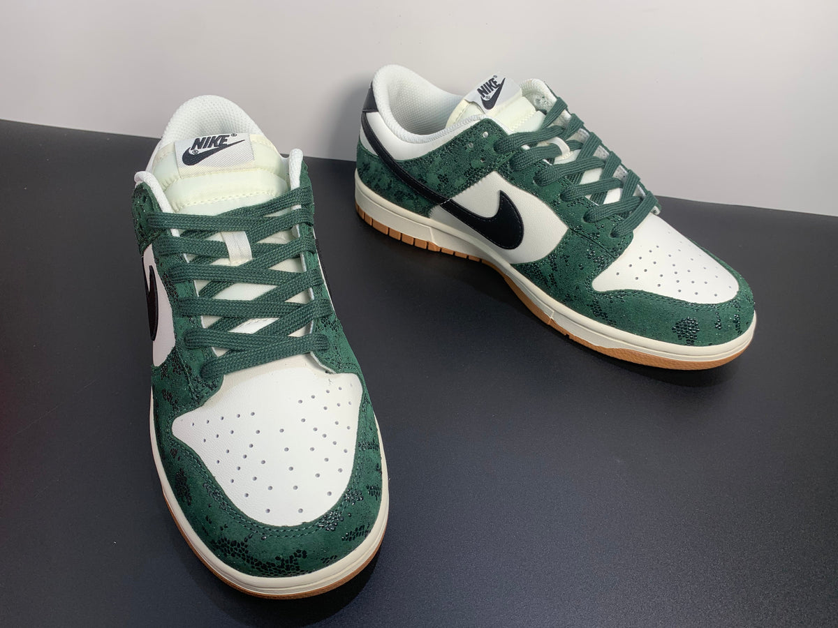 Nike Dunk Low WMNS“Green Snake FQ8893-397 - View 3