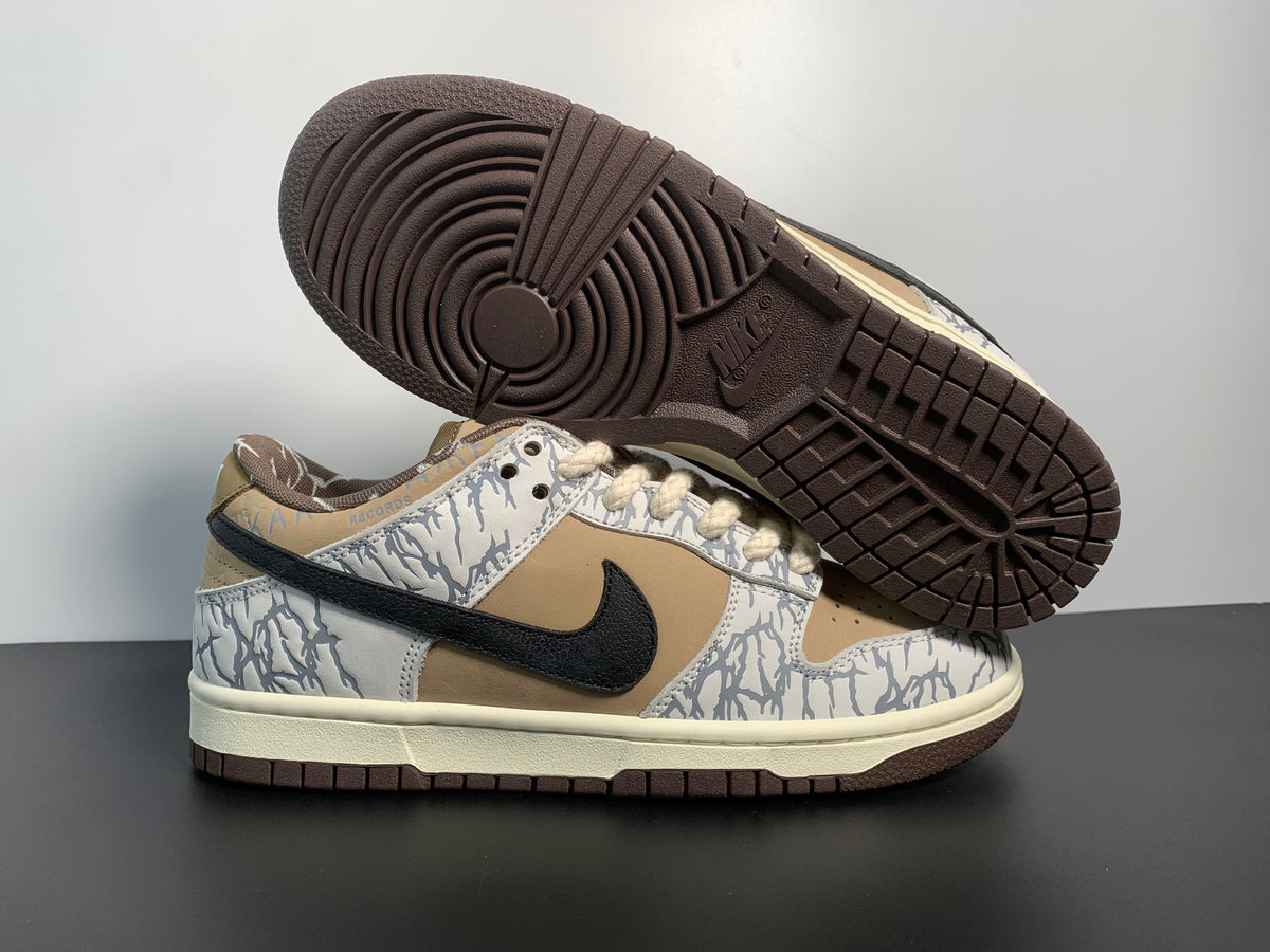 Nike SB Dunk Low ✖️Travis Scott  Grey White Cashew Fruit CT5053-010 - View 6