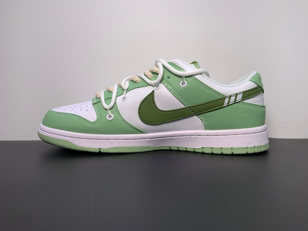 NIKE SB Dunk Low ”Honeydew” - View 2