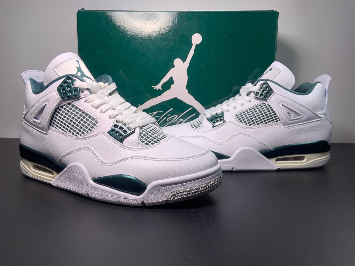 Air Jordan 4 “Oxidized Green”FQ8138-103 - Angle View 8