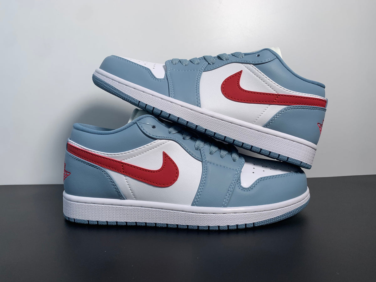 Air Jordan 1 Low Blue Whisper Dune Red DC0774-164 - Angle View 4