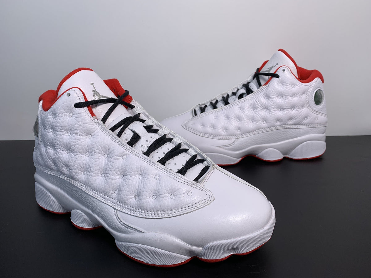 Nike Air Jordan 13 Flint GIGI - Angle View 3