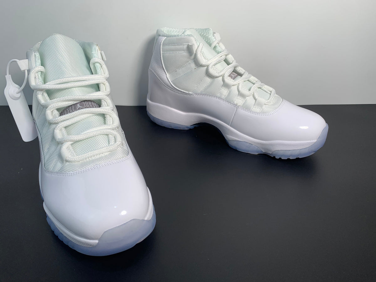 Air Jordan 11 Retro 'Silver Anniversary' 408201-101 - Angle View 5