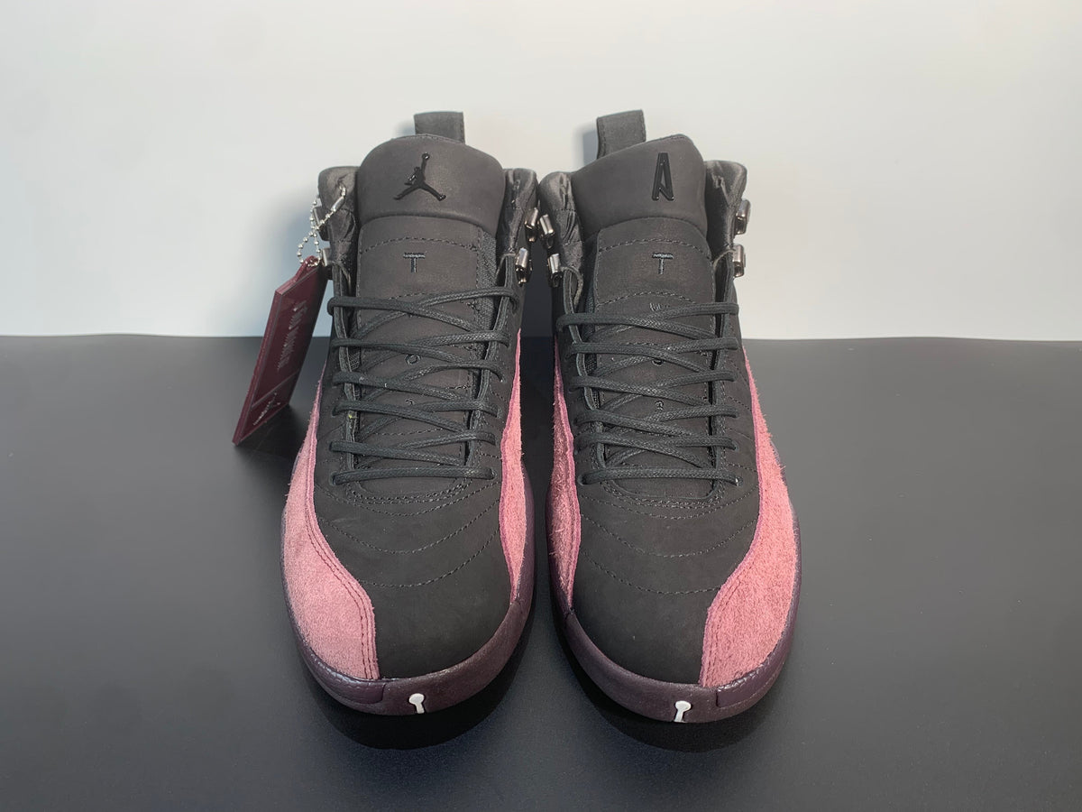 A Ma Maniére x Wmns Air Jordan 12 Retro SP 'Black' - Angle View 3