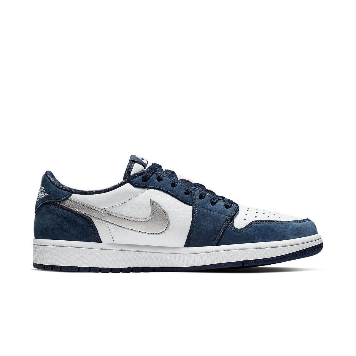 Air Jordan 1 Low SB x Eric Koston ‘Midnight Navy’ - View 2