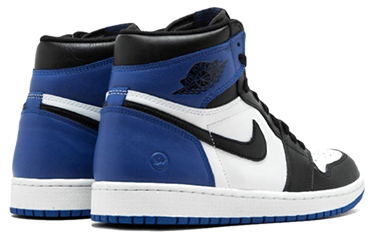 Air Jordan 1 Retro High OG x Fragment Design ‘White’ - Angle View 3
