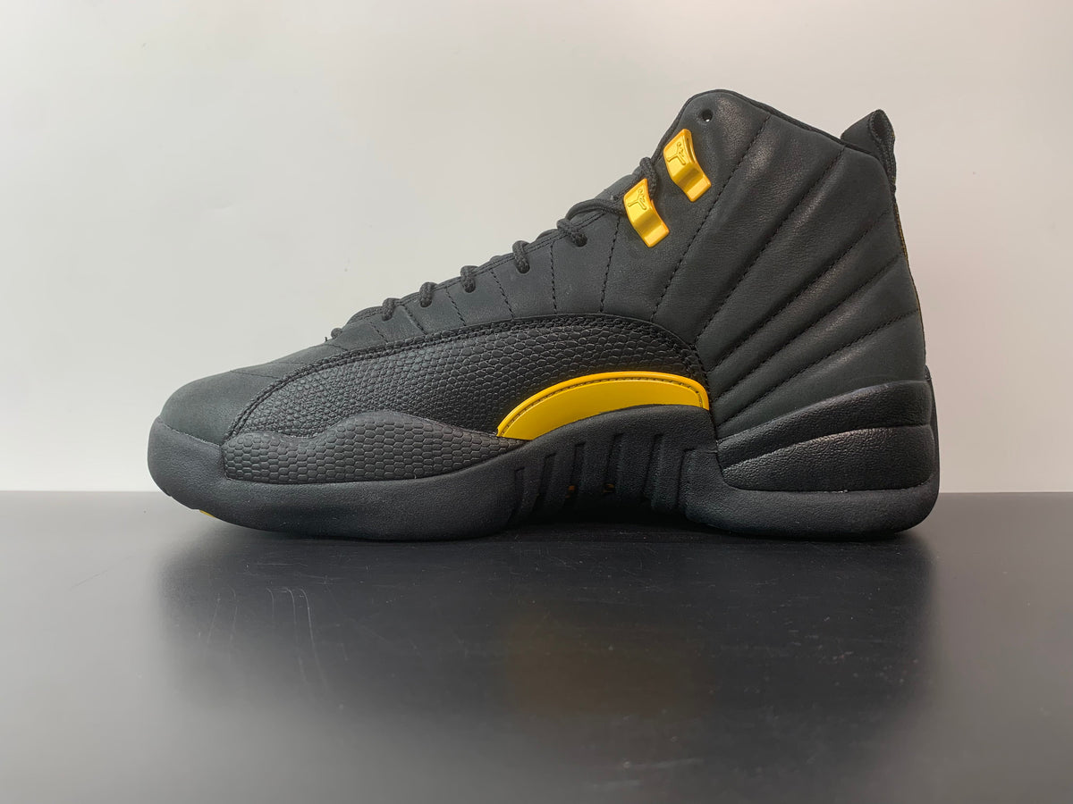 Air Jordan 12 Retro 'Black Taxi' - Angle View 2