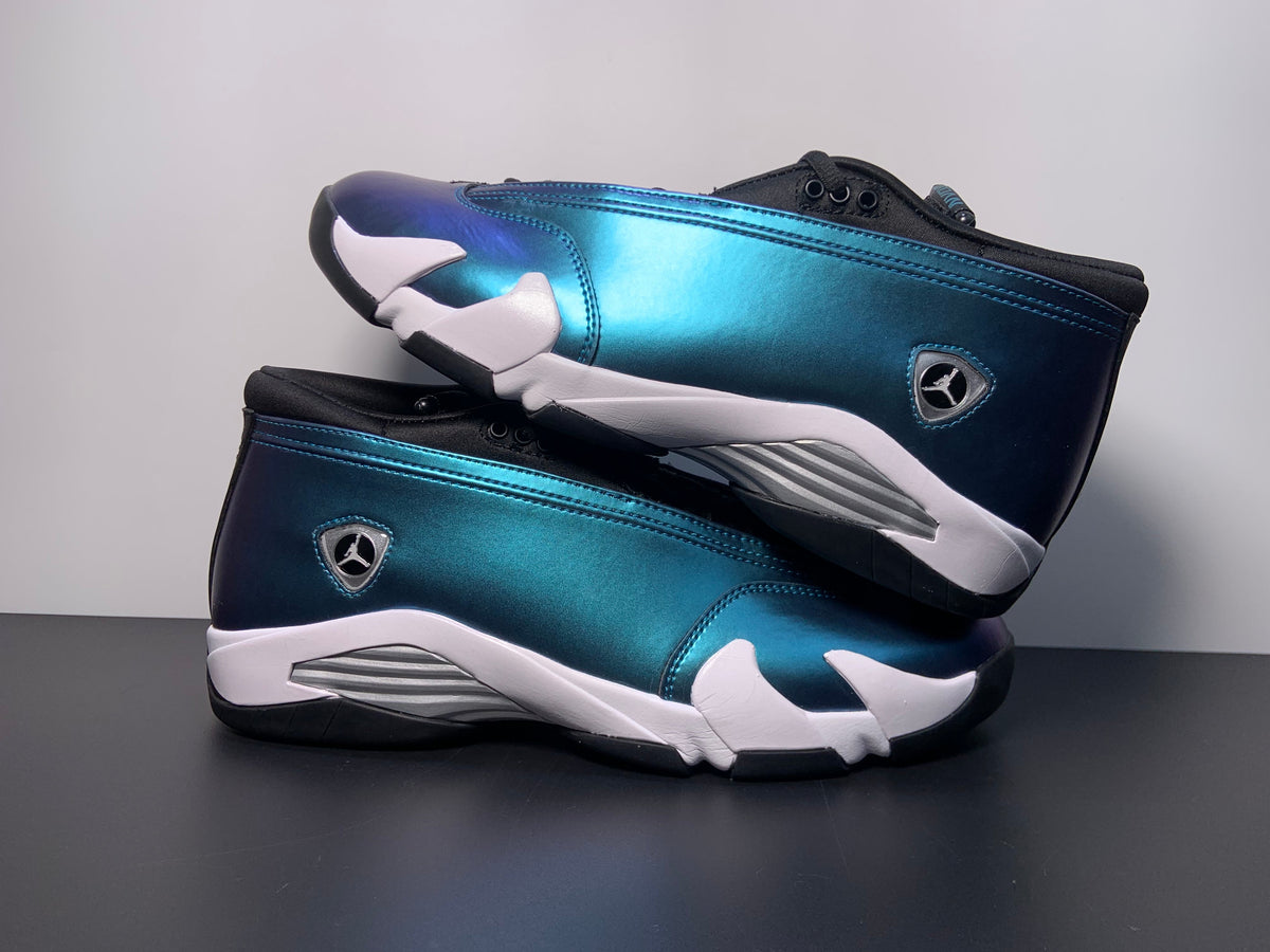 Air Jordan 14 Low WMNS “Love Letter” DH4121-300 - Angle View 3