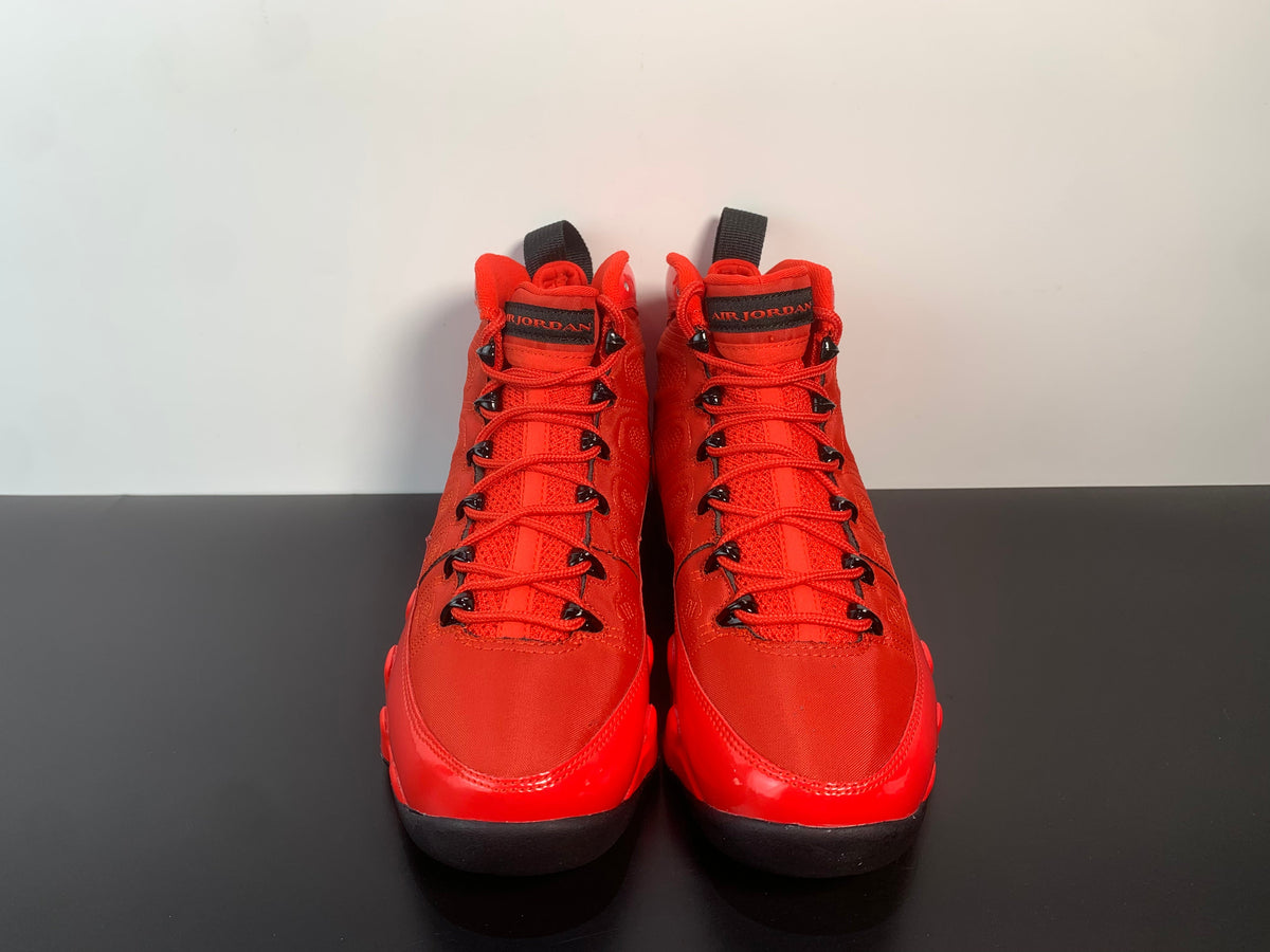 Air Jordan 9 Chile Red - Angle View 4