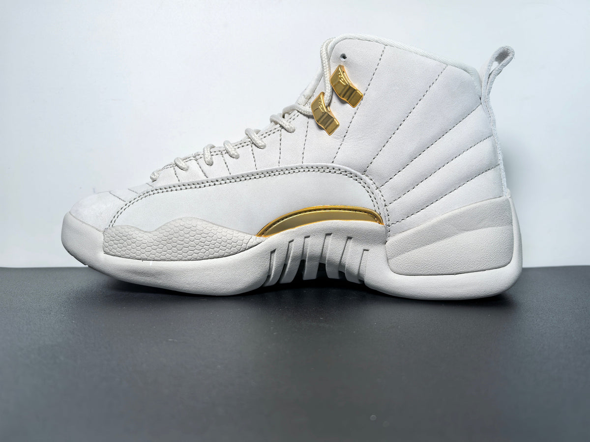Wmns Air Jordan 12 Retro 'Phantom' - Angle View 2