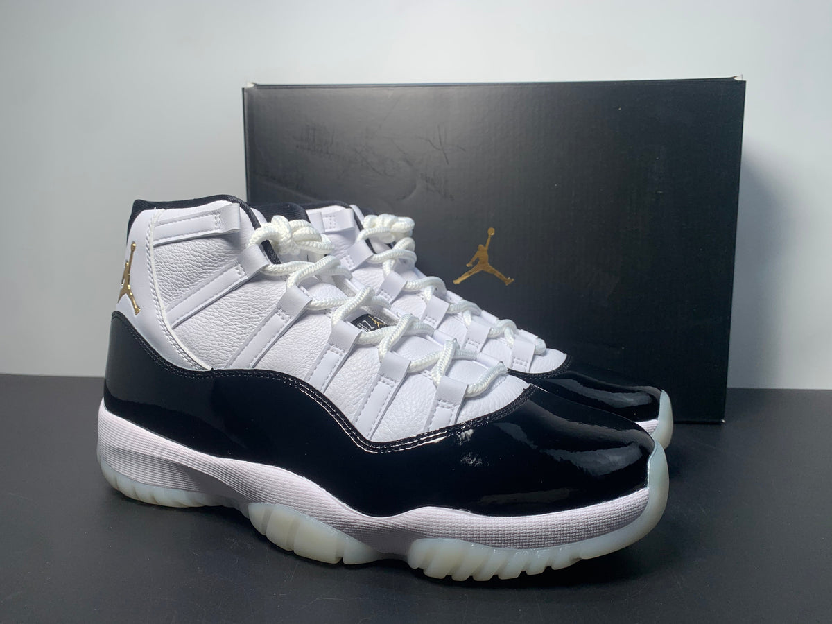 Air JORDAN 11 RETRO Defining Moments DMP Gratitude CT8012-170 - Angle View 5