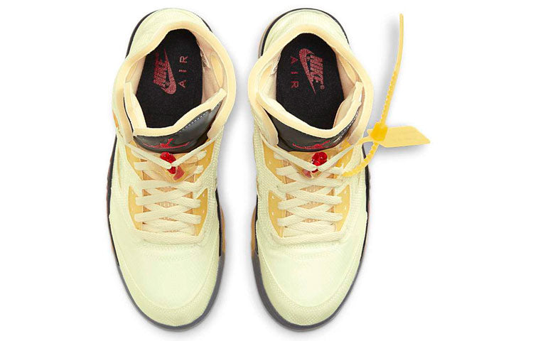 Air Jordan 5 Retro SP Off-White - Sail DH8565-100 - Angle View 4