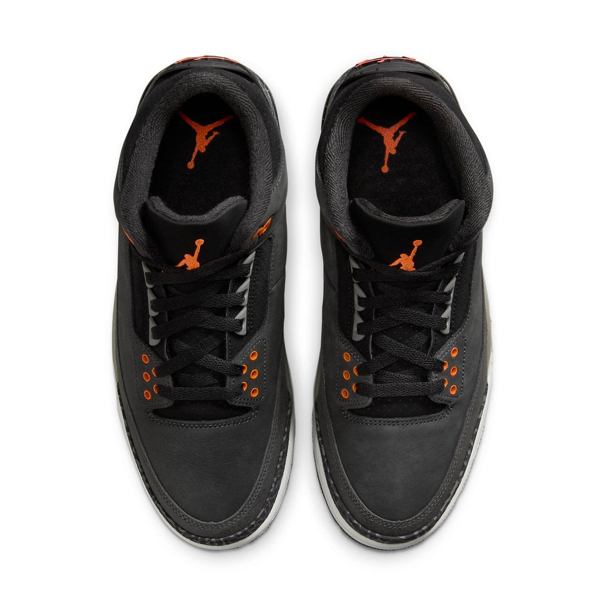 Air Jordan 3 Retro ‘Fear Pack 2023’ - Angle View 3