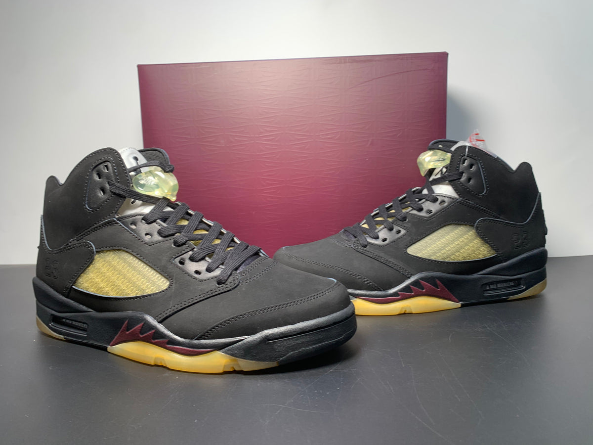 A Ma Maniére x Air Jordan 5 “Black” FD1330-001 - Angle View 4