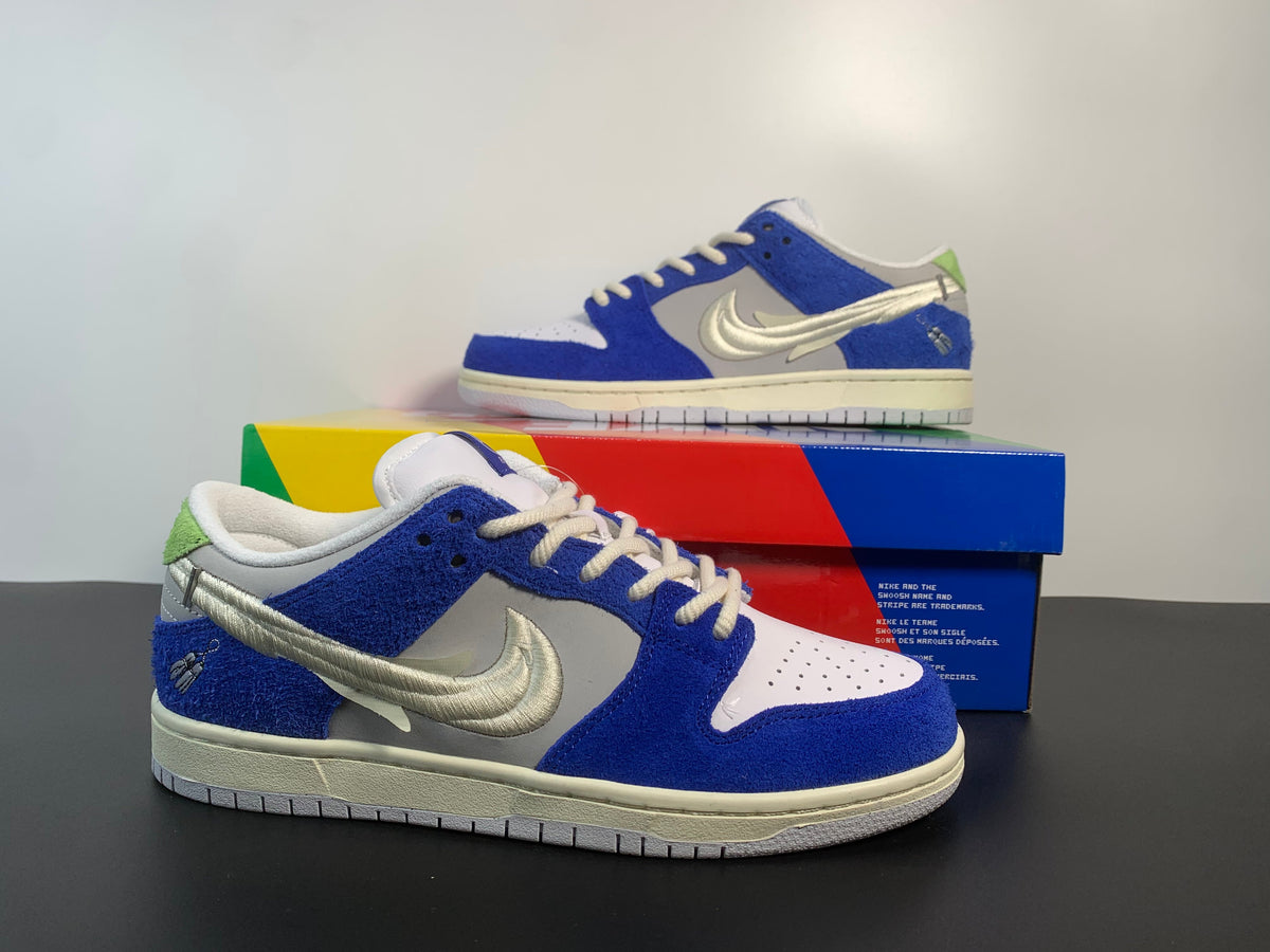 Fly Streetwear x Nike SB Dunk Pro Low Gardenia  DQ5130-400 - View 4