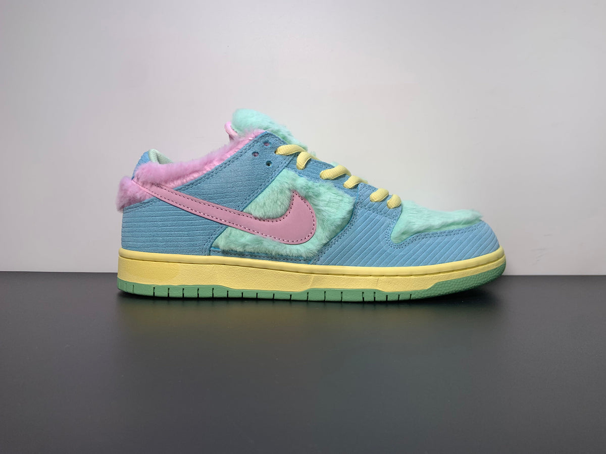 Nike x Verdy SB Dunk Low ‘Visty’ - View 8