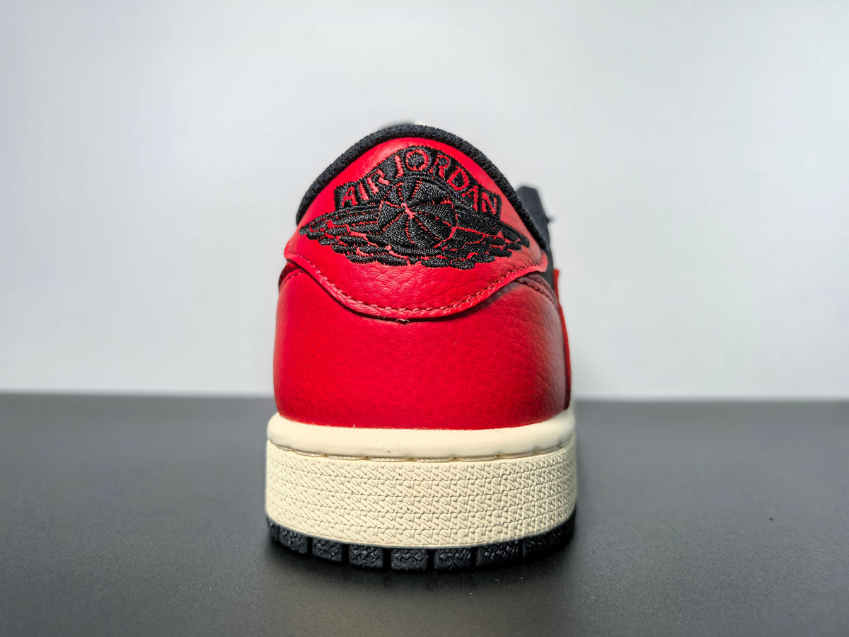 Travis Scott x Air Jordan 1 Low Bred DM7866-061 - Angle View 5