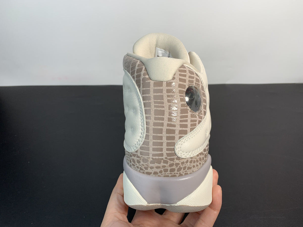 Wmns Air Jordan 13 Retro 'Phantom' - Angle View 7