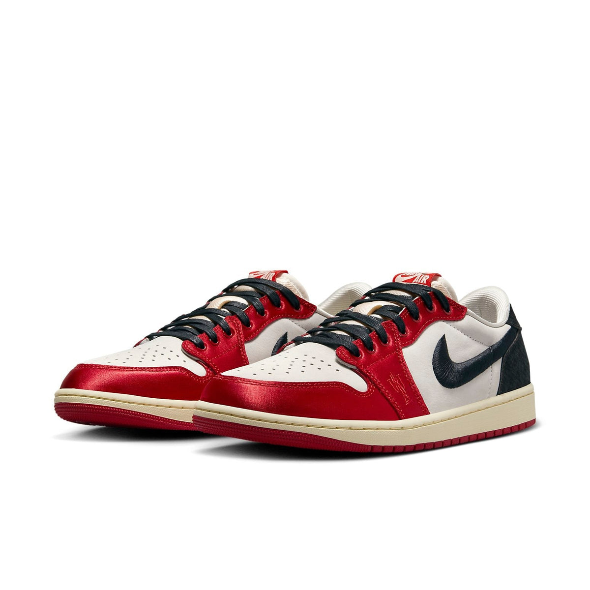 Air Jordan 1 Low OG SP x Trophy Room ‘Away’ FN0432-017 - Angle View 2