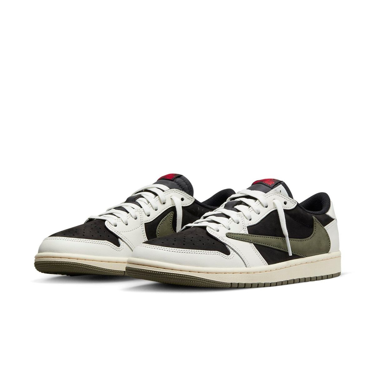 Air Jordan 1 Retro Low OG SP x Travis Scott ‘Medium Olive’ DM7866-200 - Angle View 3