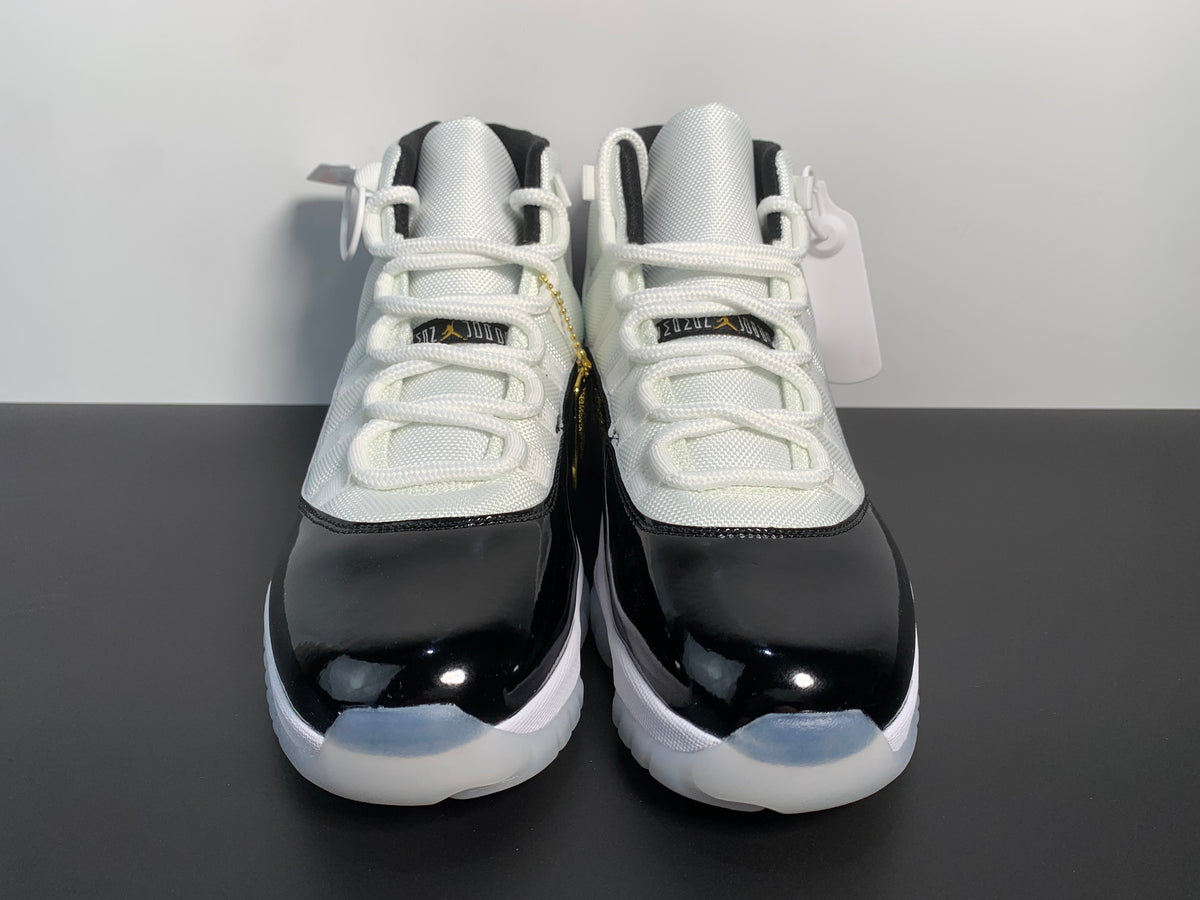 Air Jordan 11“DMP” CT8012-170 - Angle View 3
