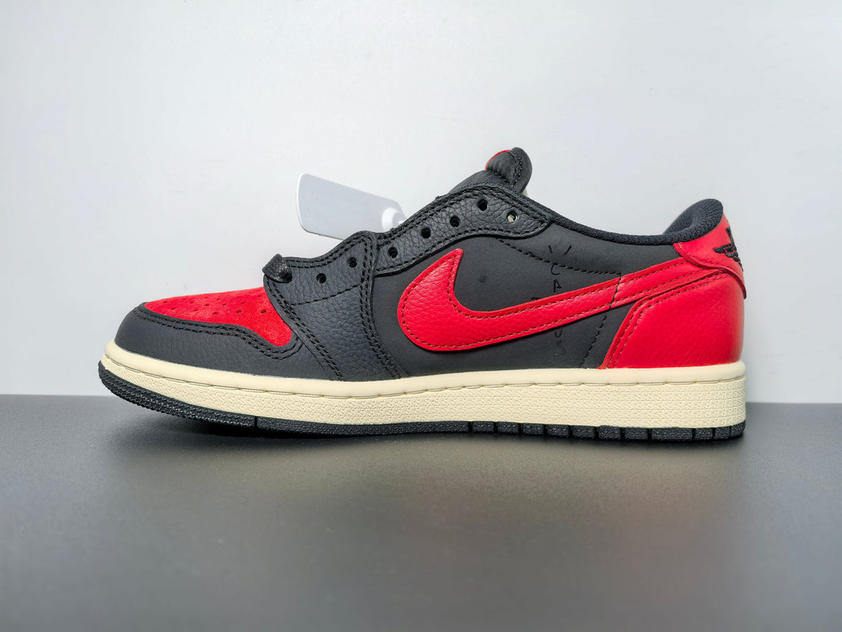 Travis Scott x Air Jordan 1 Low Bred DM7866-061 - Angle View 2