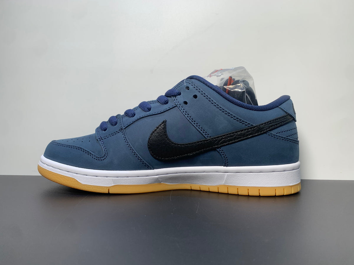 Nike SB Dunk Low Pro ‘’Navy Gum ‘’ - View 2